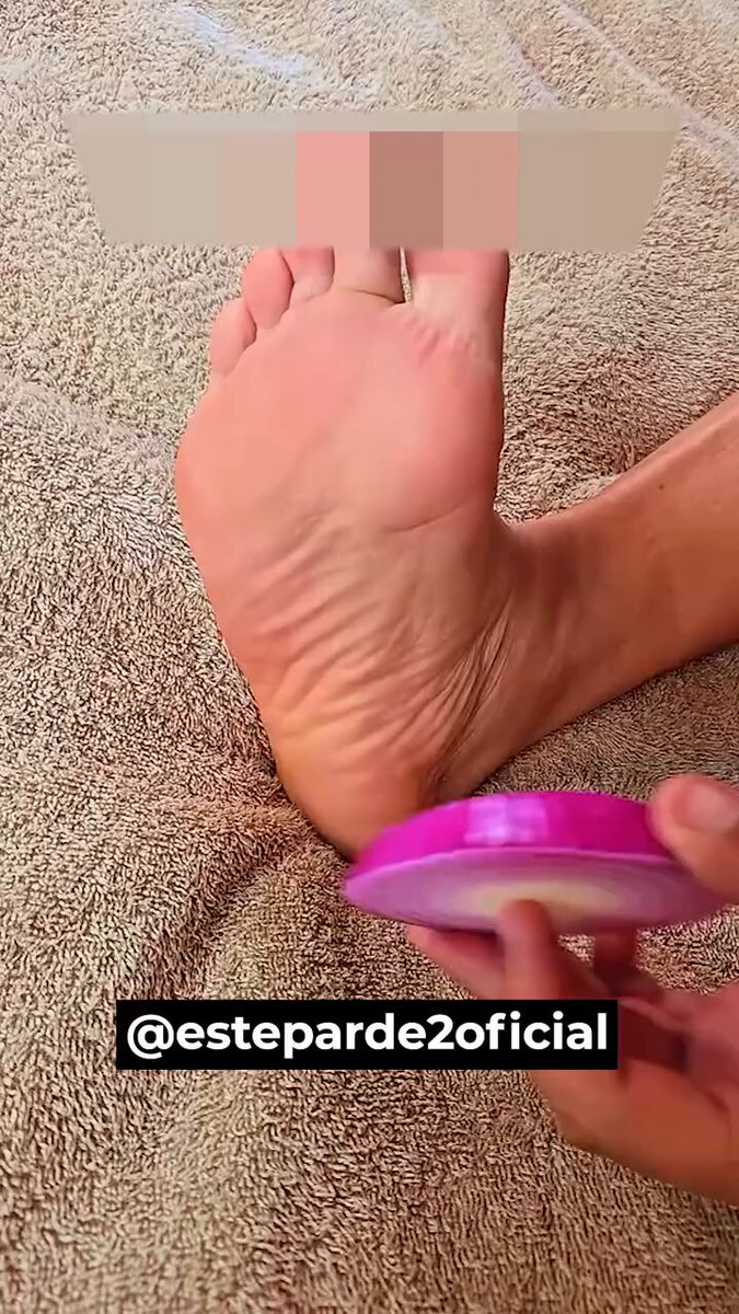He encontrado este vídeo de Breaking Vlad desmontando lo de la cebolla en los pies: