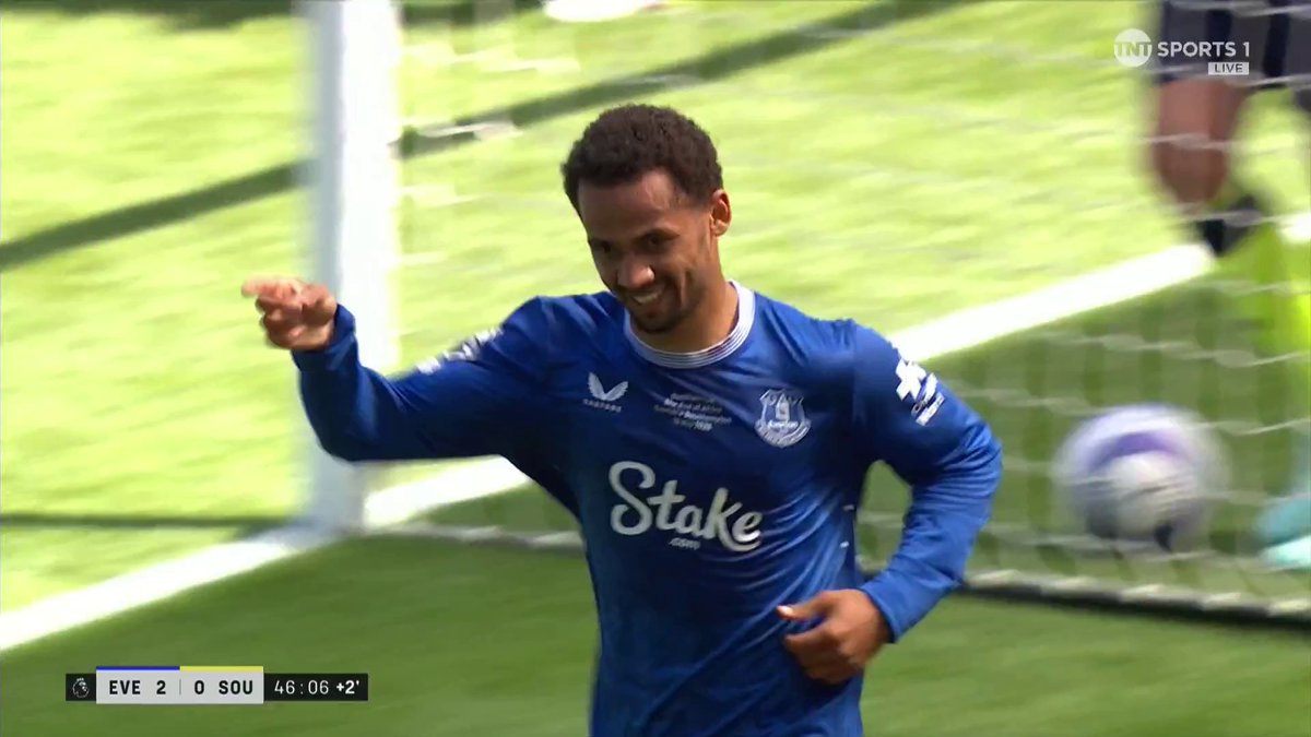 Iliman Ndiaye bags a brace for Everton 🎯 📺 TNT Sports &amp; discovery+ UK