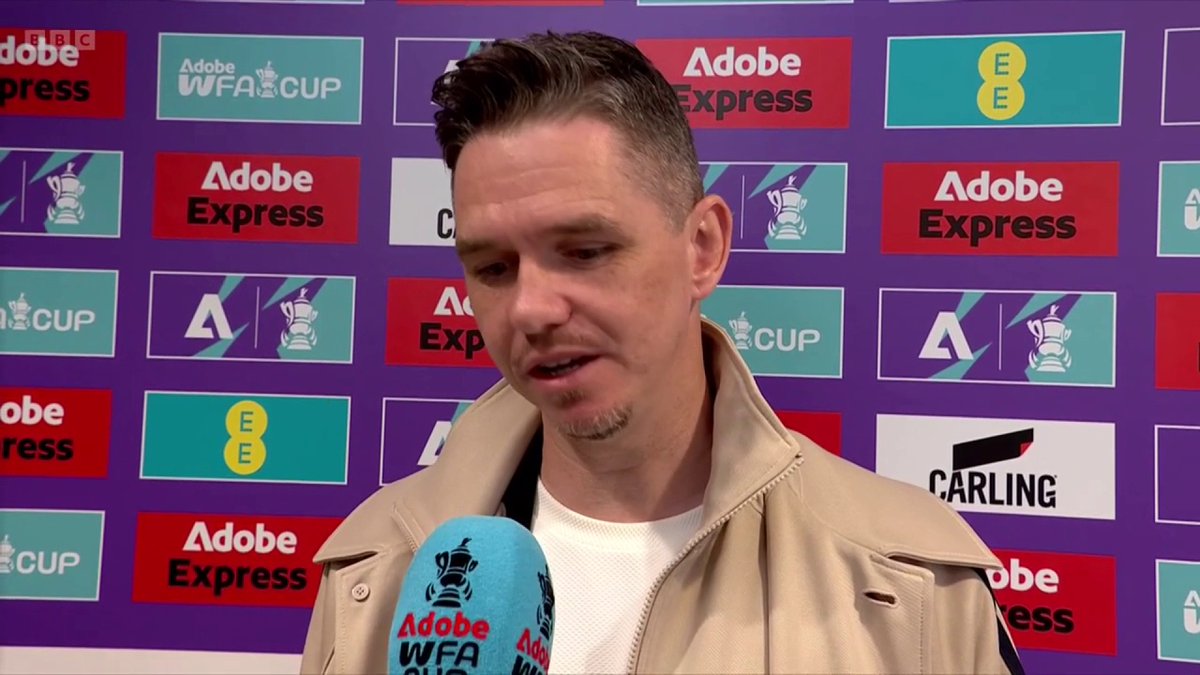 Ella Toone is on the bench today for Manchester United. Boss Marc Skinner explains why. Watch on BBC iPlayer, BBC One and the BBC Sport website and App now. #BBCFootball