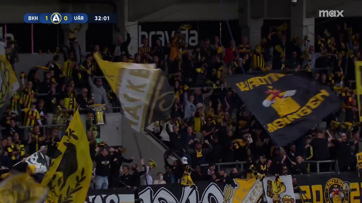 Samuel Leach Holm fortsätter målformen från förra matchen när det är han som ger BK Häcken ledningen mot IFK Värnamo 🐝 📲 Se matchen på Max