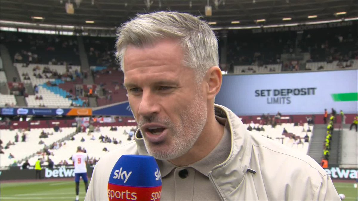"He'll go down as a West Ham legend, certainly in this modern era" ⚒️ Jamie Carragher on Aaron Cresswell playing his final home game for West Ham.