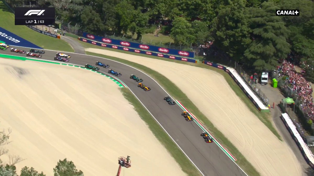 L'AUDACE DE MAX VERSTAPPEN 🤯🤯 #ImolaGP #F1