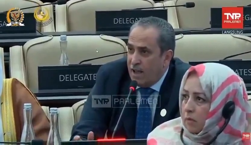 رئيس وفد اليمن البرلماني النائب #عبدالرزاق_الهجري يلجم رئيس وفد إيران حجرا ويفضح إرهاب إيران ومشاركتها الآثمة في قتل اليمنيين وتمويل وتسليح الإرهاب الحوثي.