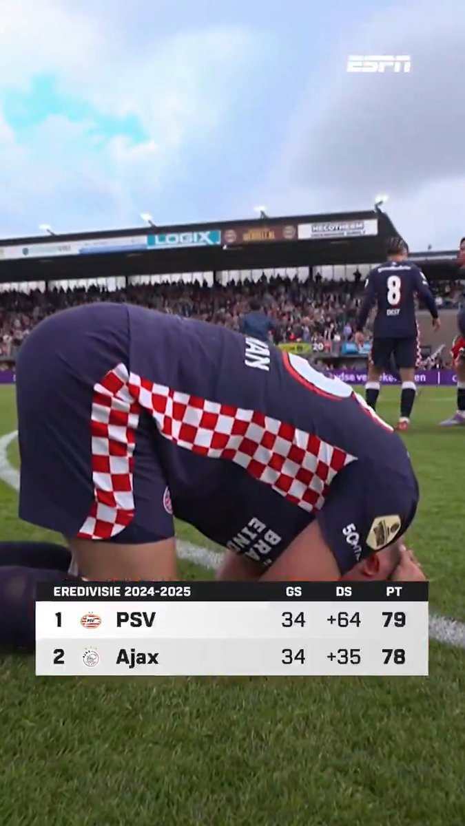 De zenuwslopende ontknoping tussen PSV en Ajax 🎥🤯