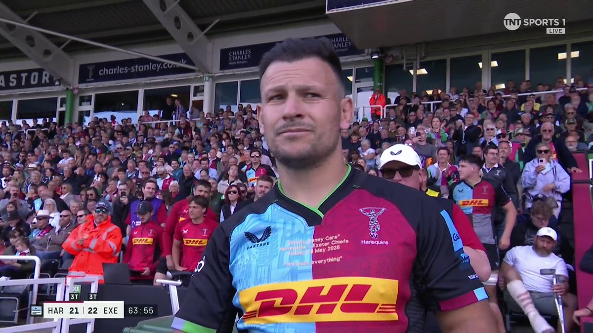 For the last time in his illustrious career, Danny Care enters the field. A 394th and final appearance for Harlequins 👏 A LEGEND of the game 🫡