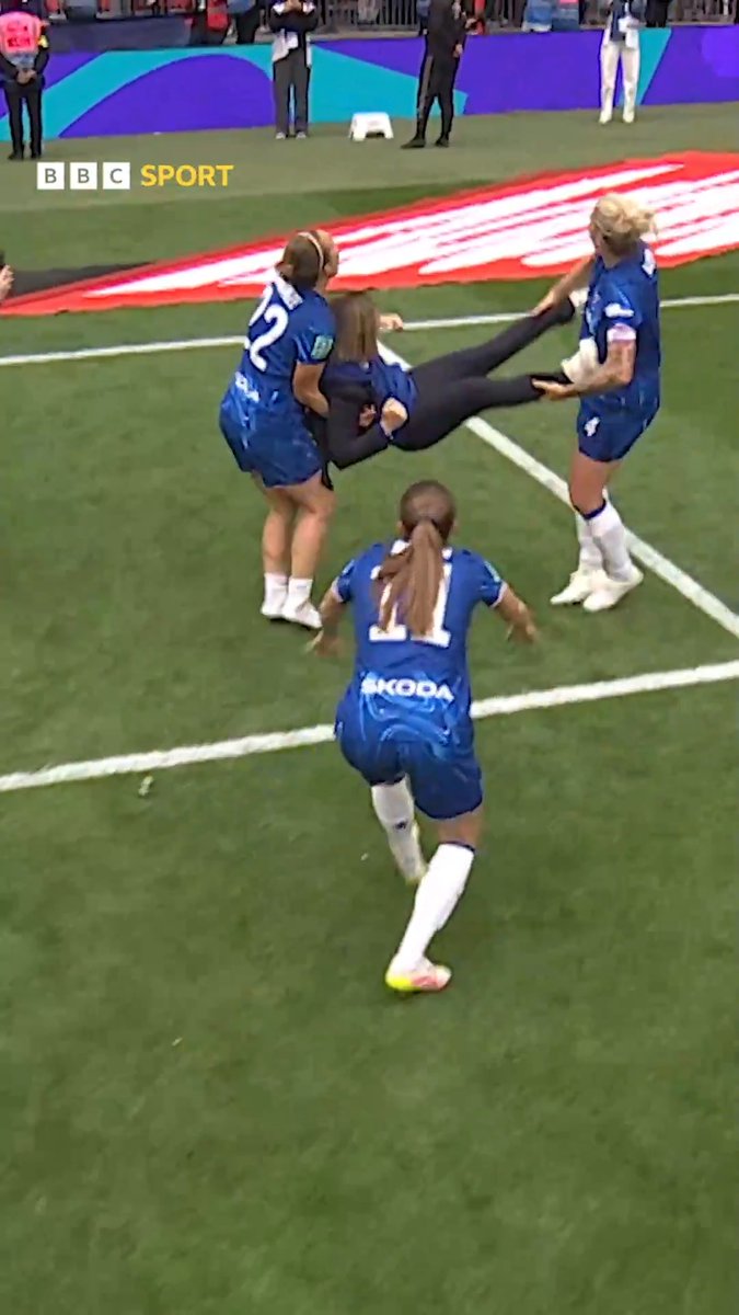 Don't drop the manager! 😅 Lucy Bronze and Mille Bright made sure their manager Sonia Bompastor was involved with their FA Cup winning celebrations!