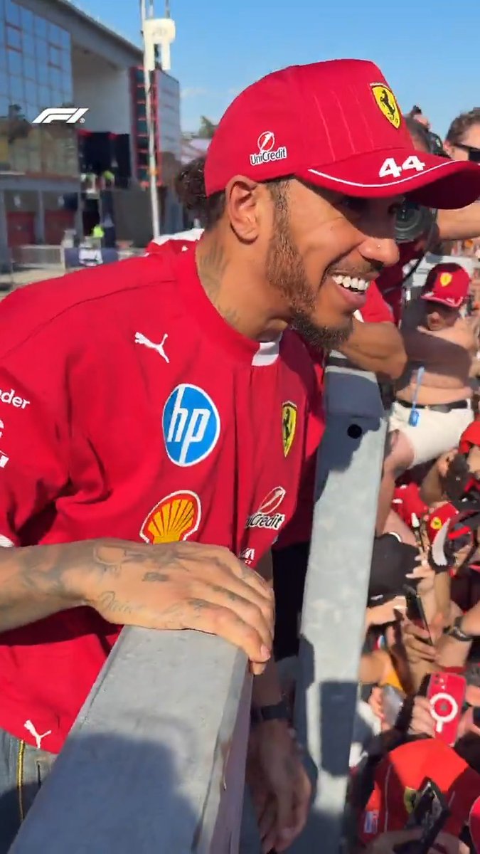 Tifosi ❤️ Lewis #F1 #ImolaGP