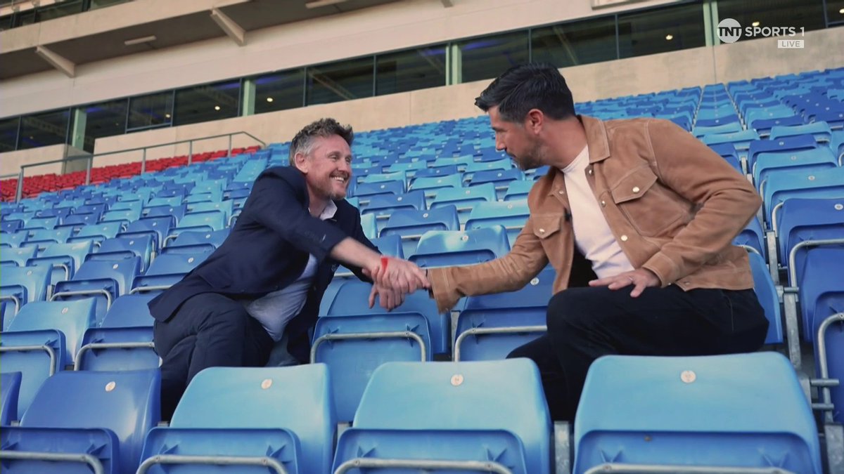 🦈 Sale Sharks 🦈 co-owner Simon Orange shares his thoughts on finances, relegation and the growing popularity of the game as he sits down for a chat with Craig Doyle. #GallagherPrem