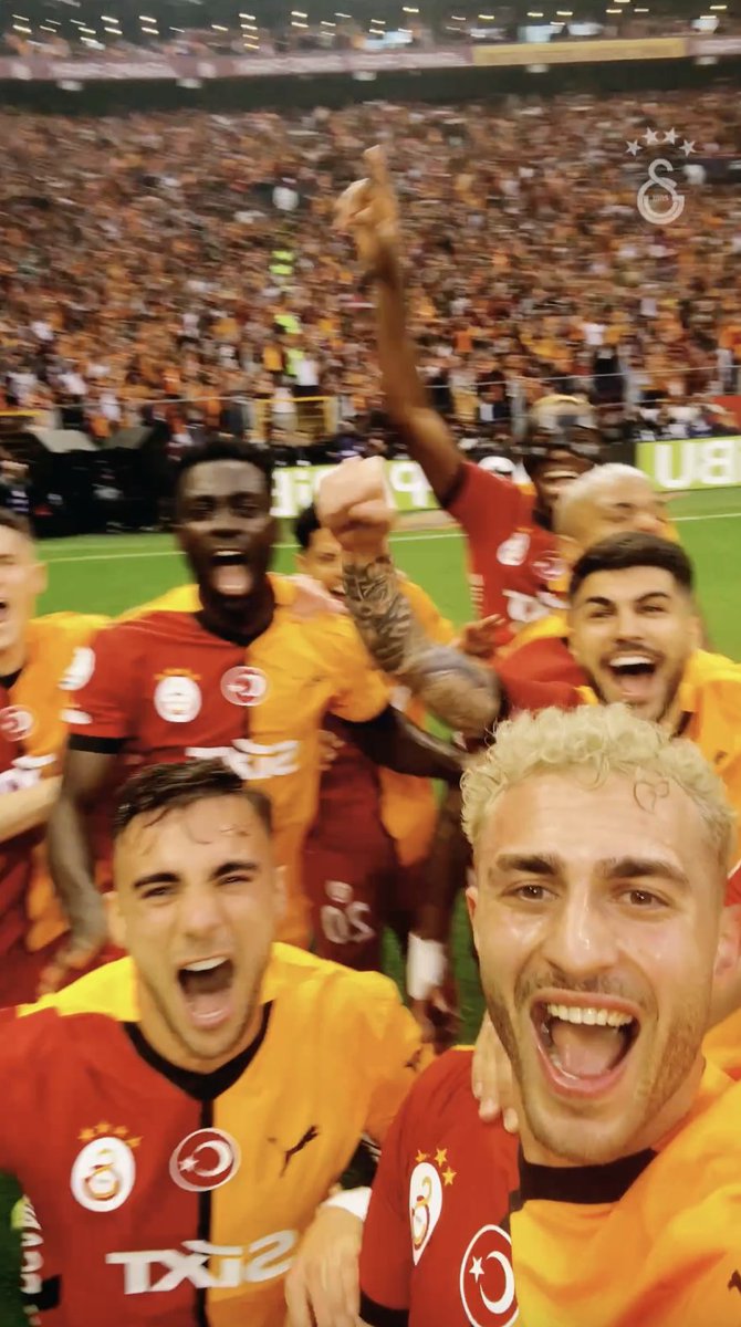 ⚽️ Sahalarda selfie akımına noktayı koyuyoruz. 🤳