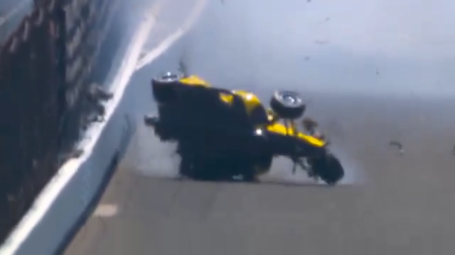 Scott McLaughlin hits the wall hard in #Indy500 practice.