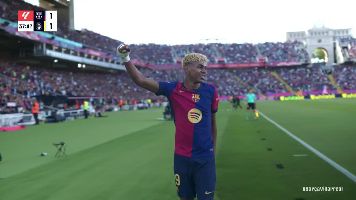 LAMINE YAMAL ON HIS LEFT FROM OUTSIDE THE BOX ONCE AGAIN! GOLAZO 😱