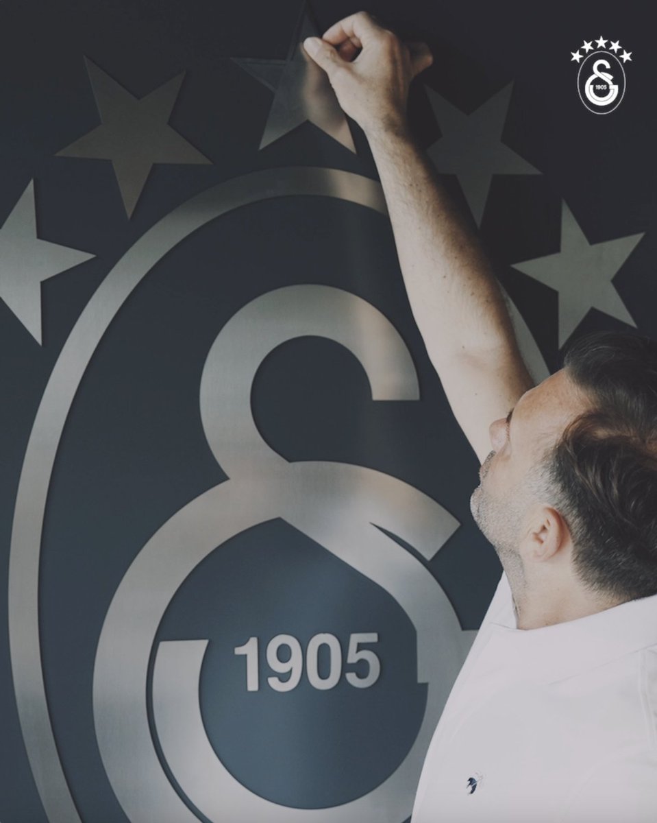 Üst üste üçüncü kez 𝐓𝐡𝐞 𝐖𝐢𝐧𝐧𝐞𝐫 𝐎𝐧𝐞! 🏆🏆🏆 OKAN! BURUK! OKAN BURUK OLEY! 🙌 #5YıldızlıŞampiyon