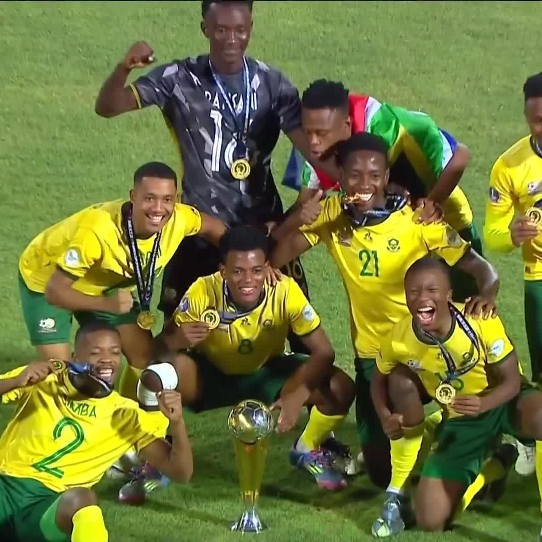 South Africa lift the #TotalEnergiesAFCONU20 trophy for the first time ever 🇿🇦🏆