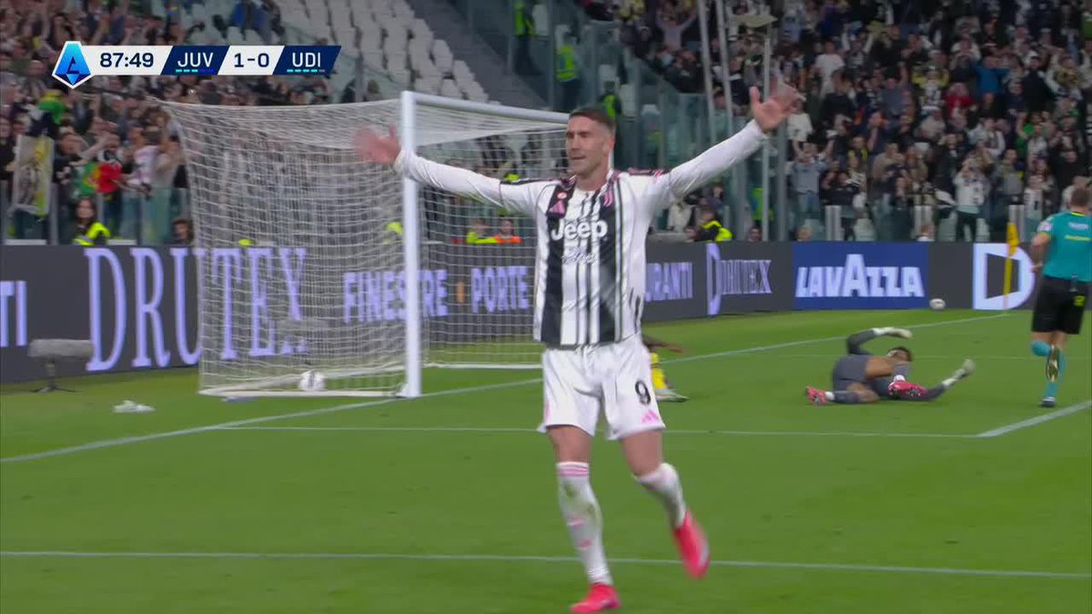 CHAMPIONS ASEGURADA! Contra y gol de #Vlahovic para asegurar la clasificación a la Champions. #JuventusUdinese 2-0