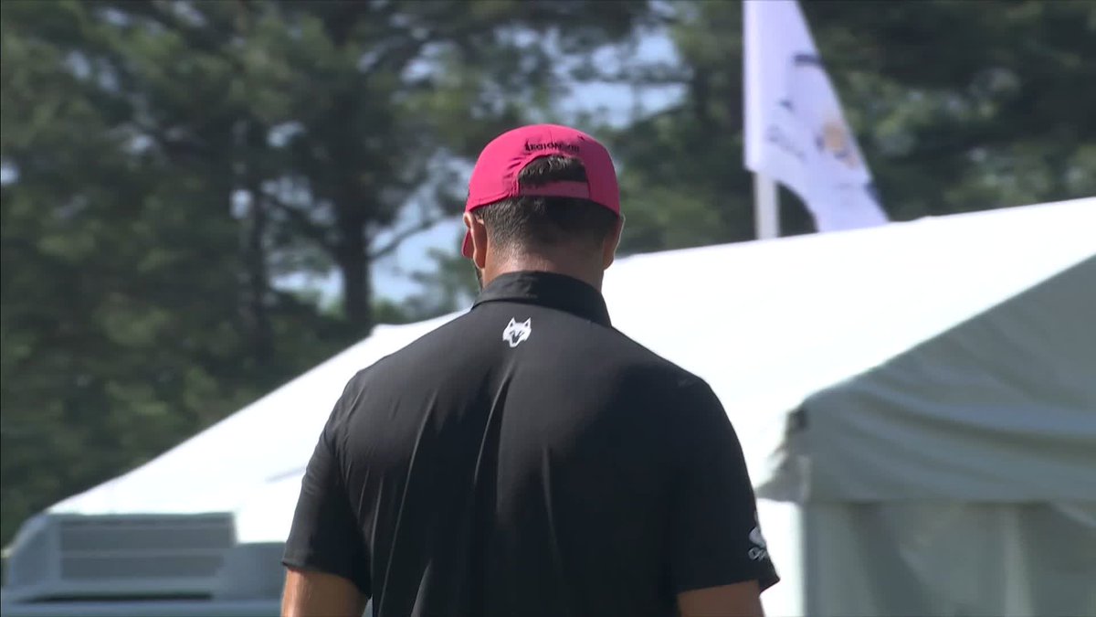 Jon Rahm with a birdie to take the co-lead! 😲🔝