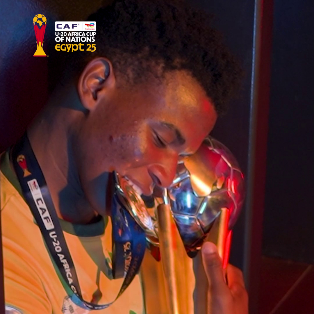 The champions under the camera’s lens! 📸🇿🇦 Pose &amp; click! 😉 #TotalEnergiesAFCONU20