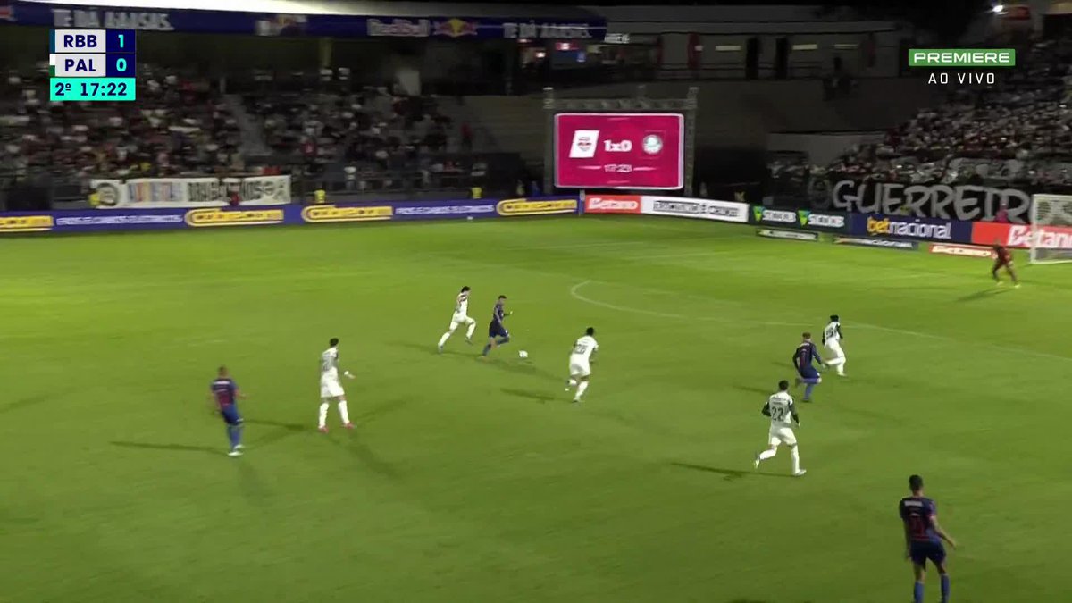 Segundo gol "marcado" pelo Giay! Salvou contra o Vasco - o 1 a 0 Salvou contra o RB Bragantino - seria o 2 a 0 IMPORTANTÍSSIMO