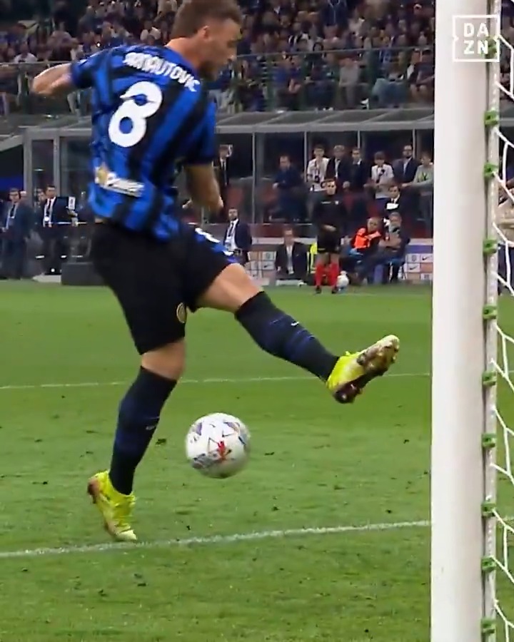 Occasione clamorosa al 94' ⌛ Ma Arnautovic sbaglia il possibile 3-2 ❌ #InterLazio #SerieAEnilive #DAZN
