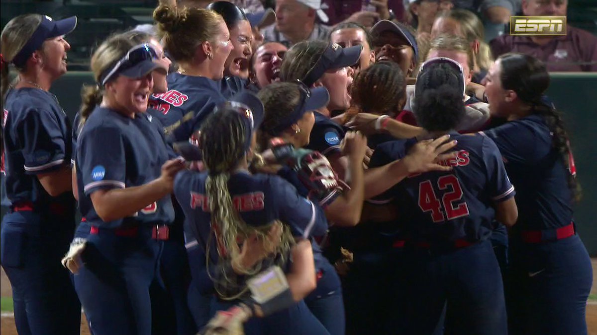 DOWN GOES NO. 1 TEXAS A&M 🤯 The Liberty Flames advance to their first Super Regional in program history 😤