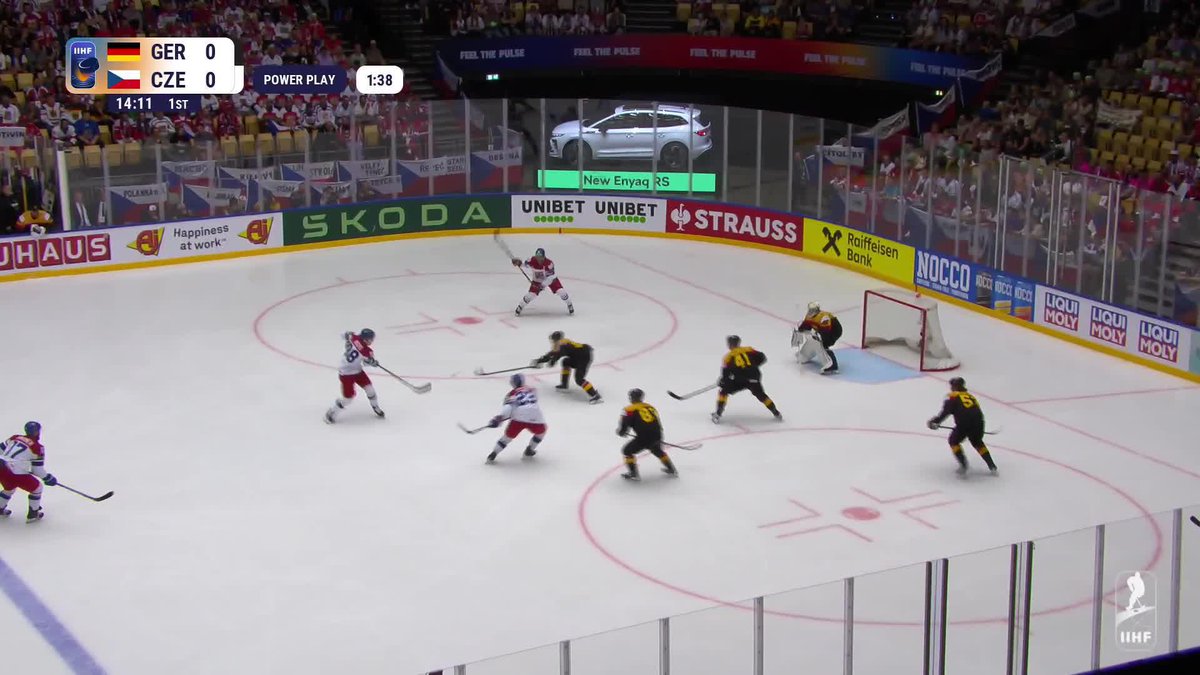 Pasta is served hot on the power play! 🔥🇨🇿 #MensWorlds #IIHF Český hokej