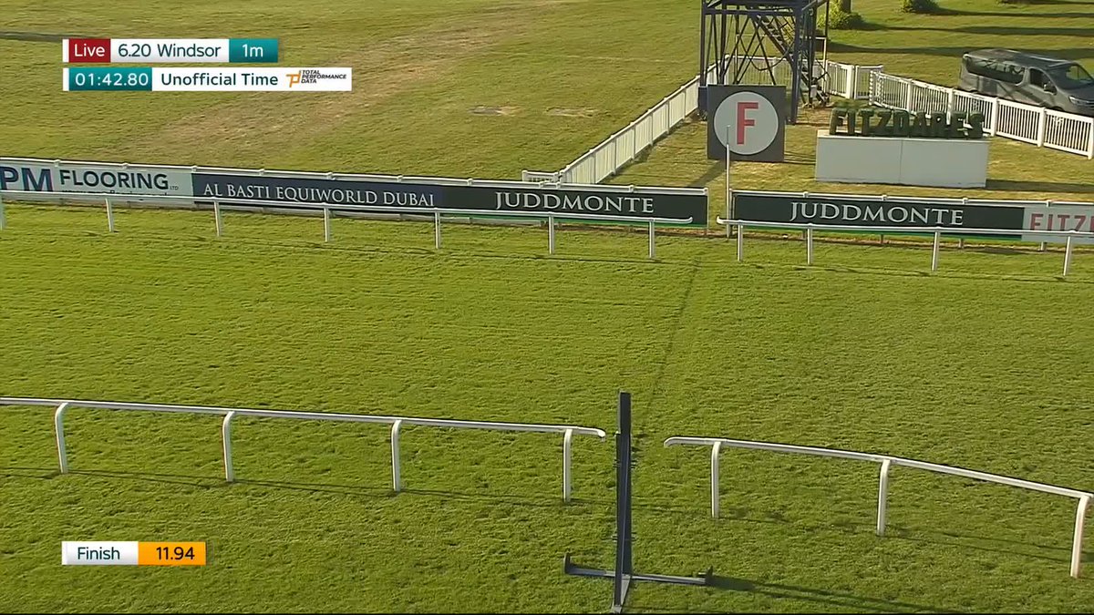 Blue Bolt! ⚡️ Looks like Andrew Balding and Juddmonte have another nice filly on their hands! It's three from three at Windsor Racecourse for Oisín Murphy...