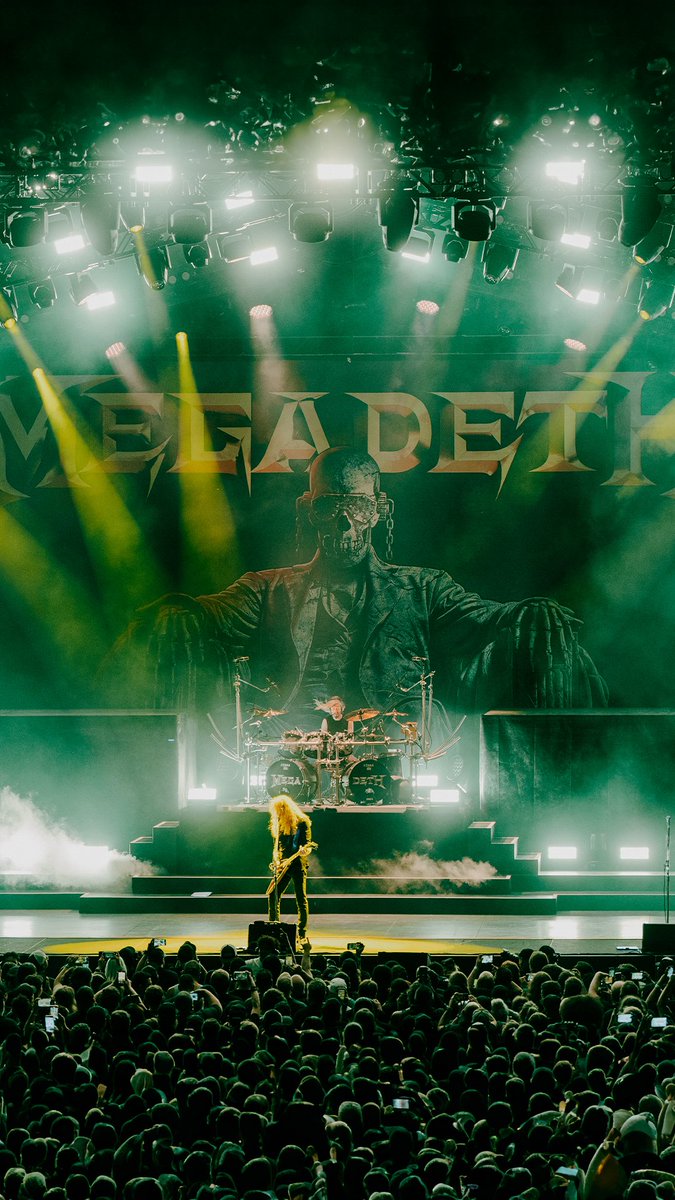 thrash metal 🤝 the farm @megadeth