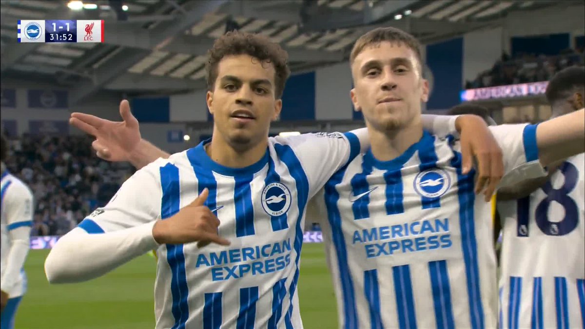 Yasin Ayari draws Brighton level against the champions at the end of a lovely flowing move 🤌