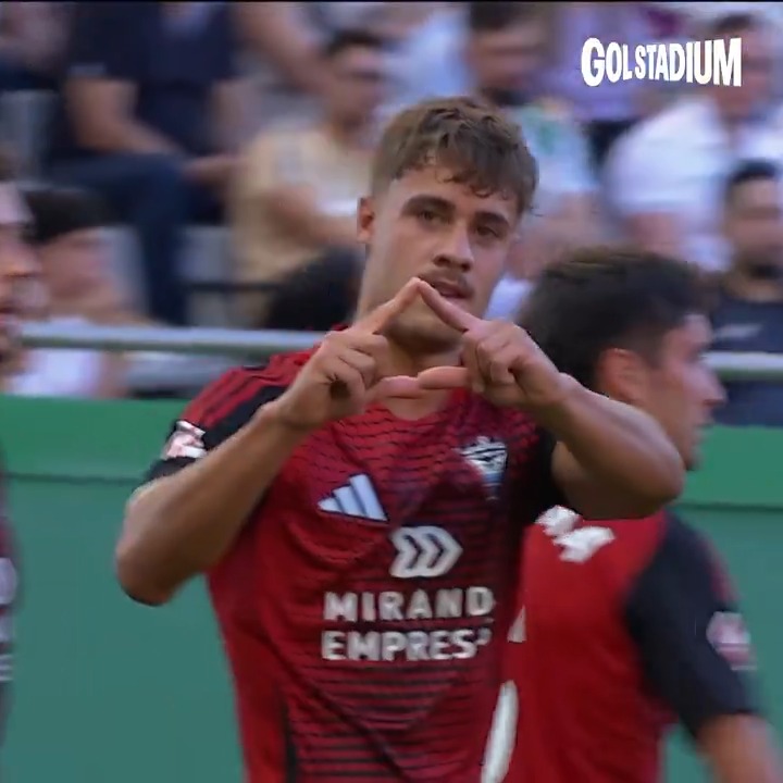 El golazo de Hugo Rincón con el Mirandés para asegurar el Playoff 🎯