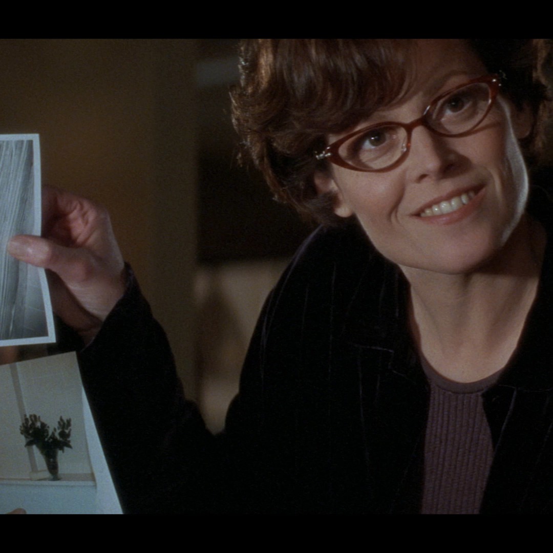 Evening viewing recommendation? On Criterion Channel, watch COPYCAT (1995): Sigourney Weaver and Holly Hunter join forces to catch a killer in this ’90s VHS-rental classic, a stylishly efficient thriller and rare female-led procedural.