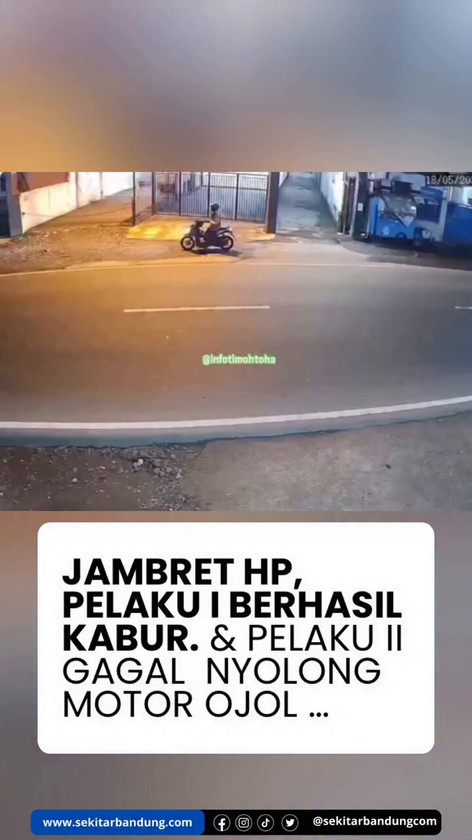 Udah liat berita ini belum euy? “pelaku II agak agak otakna gesss 😭 flashnews - cctv menjadi saksi yang merekam adegan warga menciduk aksi dua pria tengah melakukan penjambretan. Seperti nampak dalam video, seorang warga berteriak. “ heeeei bangsat bangsat …. “ (cont)