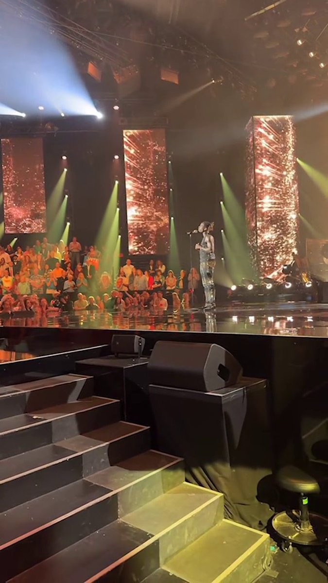 This. Was. EVERYTHING. 👏 See Jamal's life-changing moment happen LIVE from the ground at #AmericanIdol.