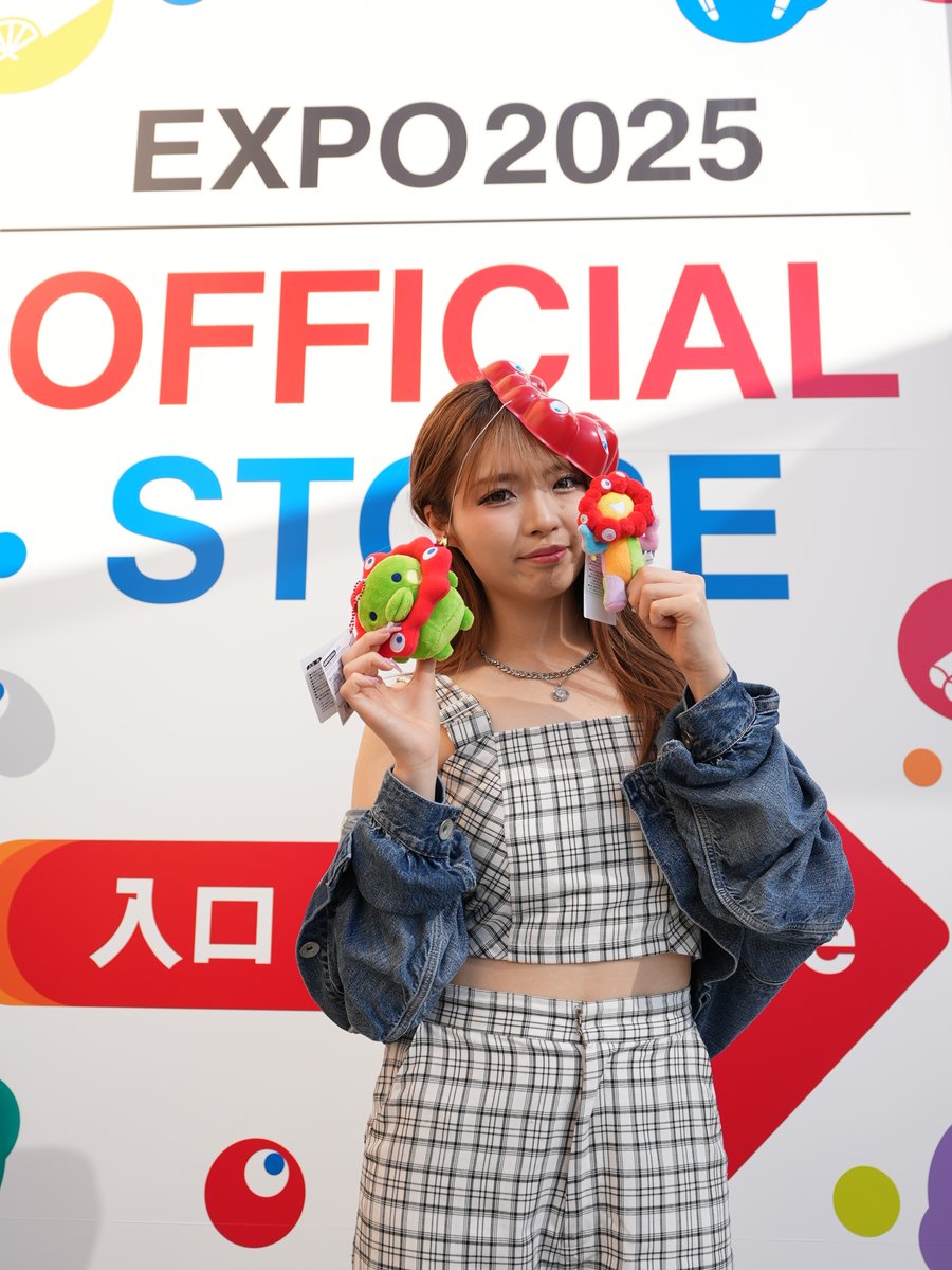 #大阪・関西万博 に来てくれた スペシャルサポーターの #ゆいちゃみ さん🌈 【オフィシャルストア】を訪問し、 グッズを紹介してくれました🎤 かわいいグッズにテンションあげあげのゆいちゃみさんにご注目😉✨ ゆいちゃみ 2025大阪・関西万博公式ライセンス商品【公式】 #EXPO2025 #きたぞ万博 #HelloEXPO2025