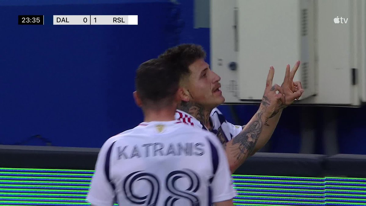 7 goles en 13 partidos. Regate, carácter, talento y gol. Diego Luna no está jugando, está dominando la MLS. Por si se les olvidó, DIEGO LUNA ES MEXICANO.