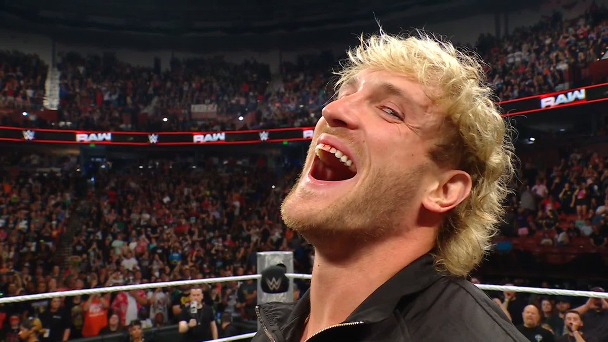 KNOCKOUT NUMBER 4! 👊💥 LOGAN PAUL JUST KO'D THE CHAMPION, JEY USO! Are we looking at our next World Heavyweight Champion? #WWERaw