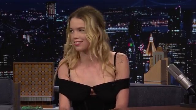 Milly Alcock talks working with Julianne Moore, Kevin Bacon and Meghan Fahey in her new Netflix series Sirens! #FallonTonight