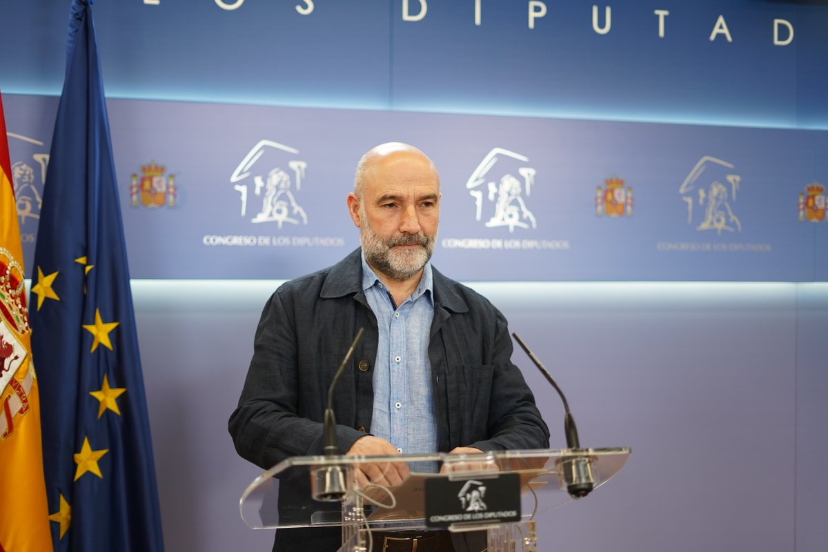 Néstor Rego (Néstor Rego) denuncia o bloqueo masivo de páxinas web lexítimas que LaLiga e Movistar están a realizar sen control. «O Goberno debe tomar cartas no asunto porque, se non o fixer, implica un abandono das súas funcións deixándoas en mans privadas.» #LaLigaGate