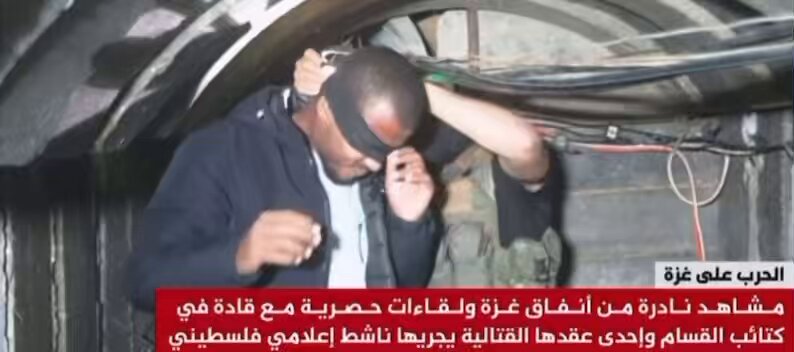 🔻 مثلث العز 🔻 مشاهد حصرية لمجاهدين كتائب القسام في عقدهم القتاليّة في الانفاق وعلى أرض الرباط حفظهم الله ونصرهم وثبتهم #غزه_تقاوم_وستنتصر_بأذن_الله