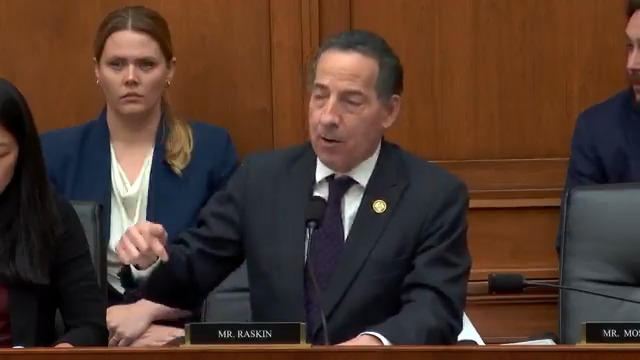 Ranking Member Rep. Jamie Raskin delivers opening remarks exposing how Trump’s DOJ is prosecuting a Member of Congress for lawful oversight, while pardoning violent insurrectionists who attacked the Capitol.