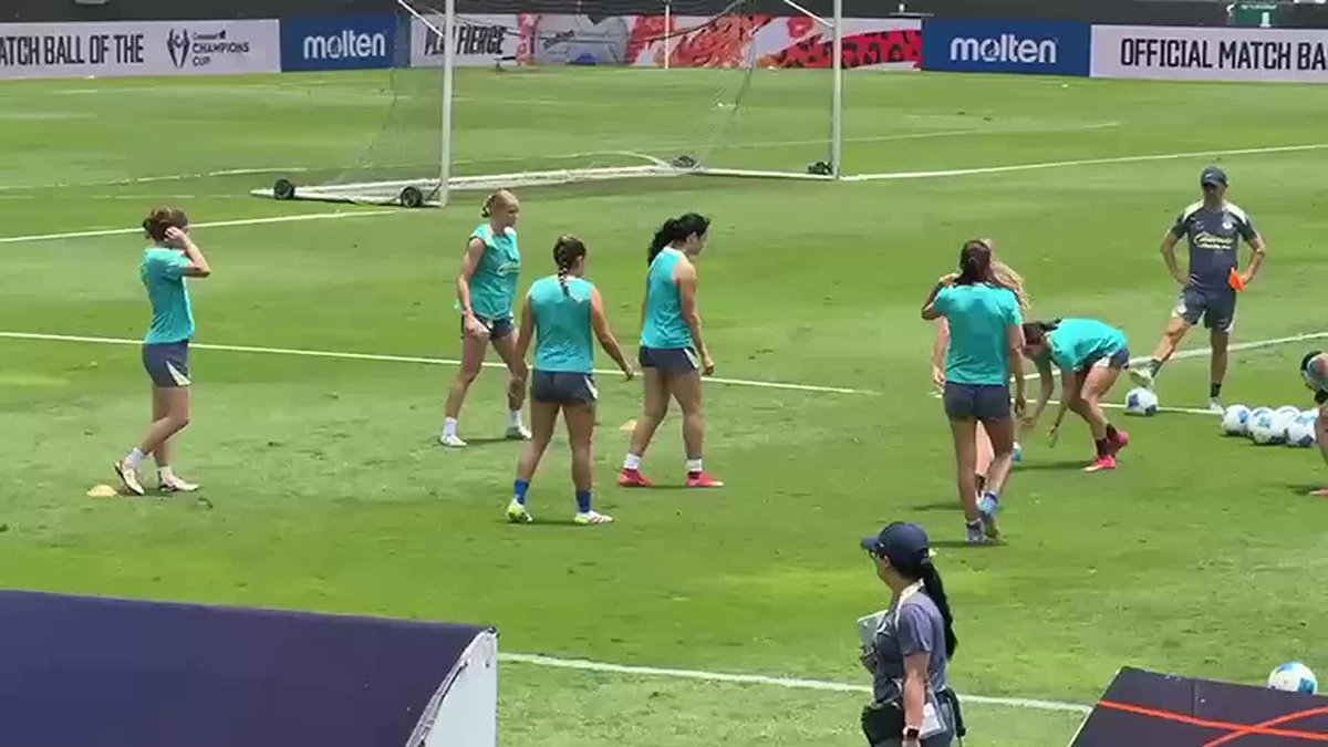 ¡LAS ÁGUILAS QUIEREN CORONARSE EN CONCACAF!🦅 América Femenil se sigue preparando para la Semifinal de Concacaf W Champions Cup ante Gotham FC con Sarah Luebbert entrenando con el resto del plantel🚨 Sergio Treviño Cantú📹⤵️