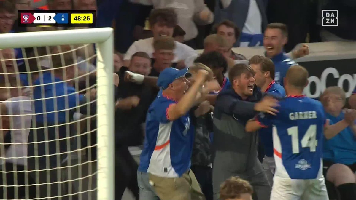ABSOLUTELY WILD SCENES AS OLDHAM DOUBLE THEIR LEAD 🤯 Watch the match Live on DAZN. Buy now at #OAFC | Oldham Athletic