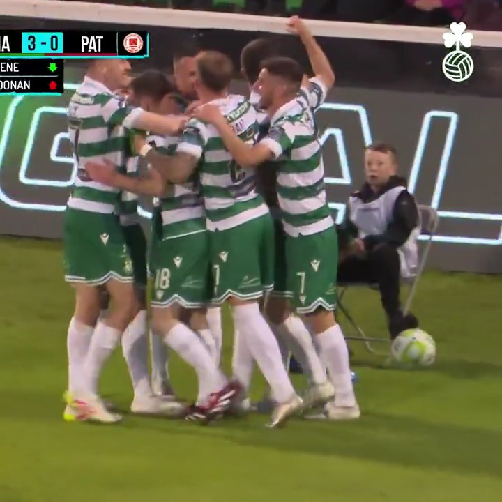 Free-flowing football in its finest form 👏