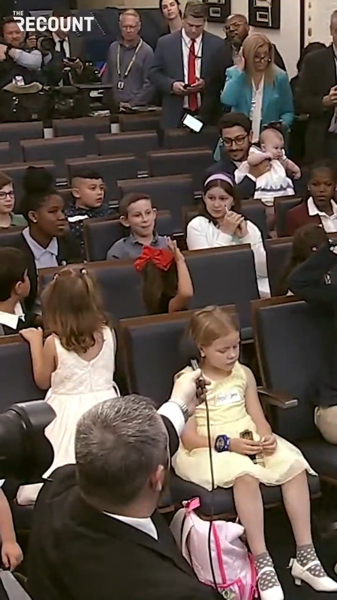 POV: Kids infiltrate the White House briefing room