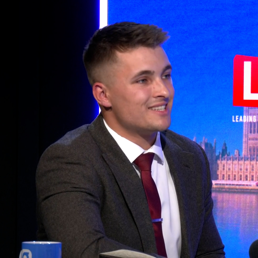 ‘Do you blame that on immigrants?’ ‘No, I blame it on immigration.’ ‘So you blame it on immigrants.’ 'You must have strange eyesight', concludes Iain Dale 🏴🇬🇧 ⚒️, after Charlie Downes says he ‘doesn’t recognise’ his country.