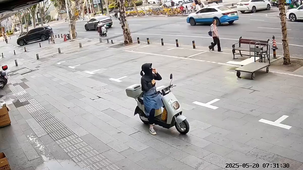 大陸豆腐渣工程，表面優雅，撲街要命。