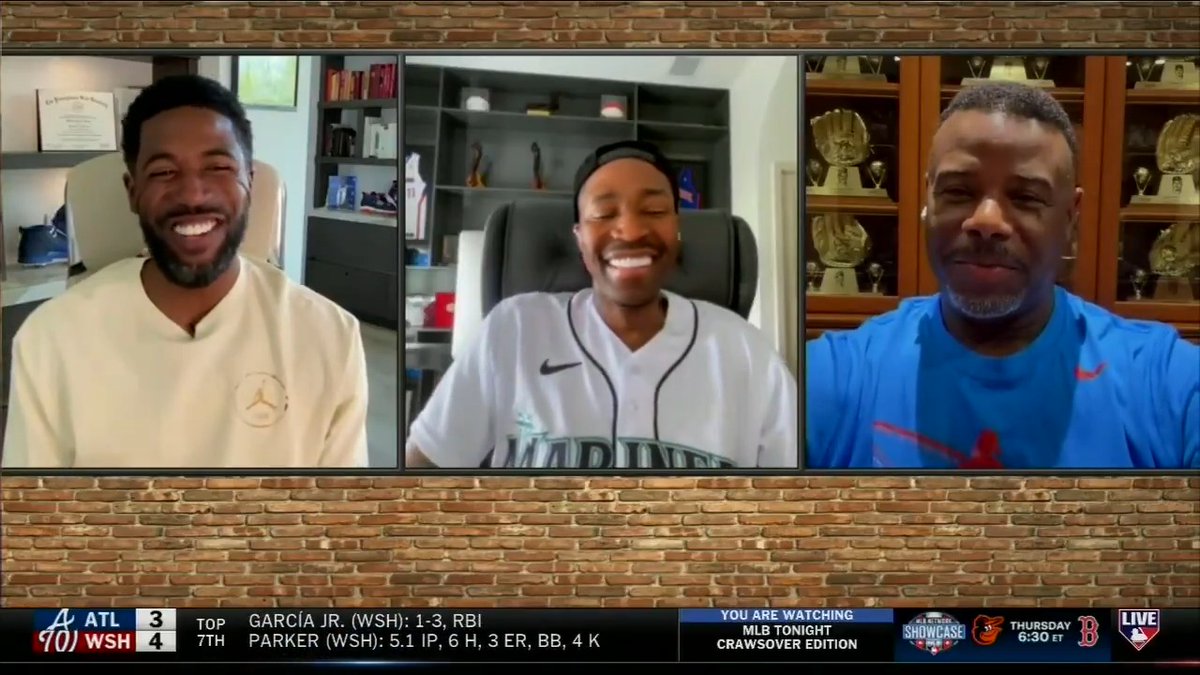 Ken Griffey Jr. joins the show so you know 🏁 Jamal Crawford had to turn the cap backwards in his honor! 🧢 📺 MLB Tonight: Crawsover Edition