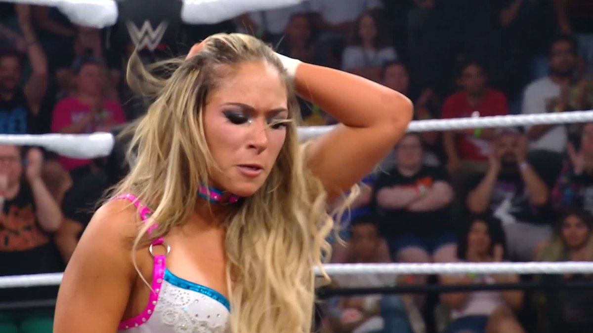 OH NO! 😬 Jacy Jayne tried to help out Fallon Henley and it backfired... Valerie Loureda #WWENXT