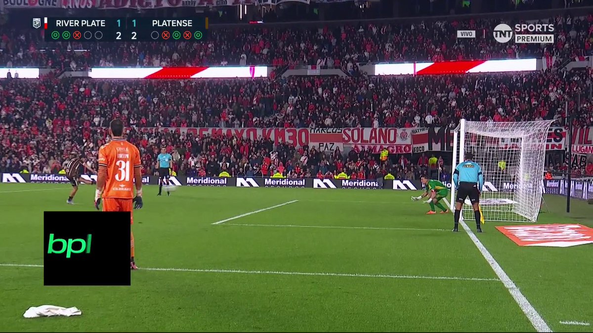 😳🧤🇦🇷 FRANCO ARMANI SE ADELANTÓ en el PENAL de FRANCO ZAPIOLA y SE REPITE.