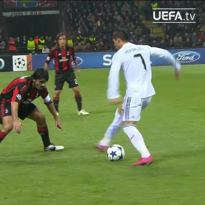 🦀 Gattuso, Cristiano Ronaldo'yu yengeç stiliyle savunuyor.
