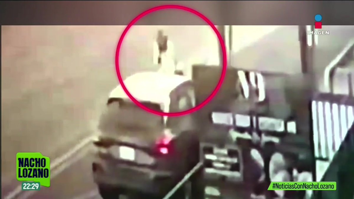 12 tiros en tan solo 7 segundos, así fue el crimen planeado y ejecutado contra Ximena Guzmán y José Muñoz, los dos colaboradores cercanos a Clara Brugada, jefa de Gobierno de la #CDMX, en plena Calzada de #Tlalpan: