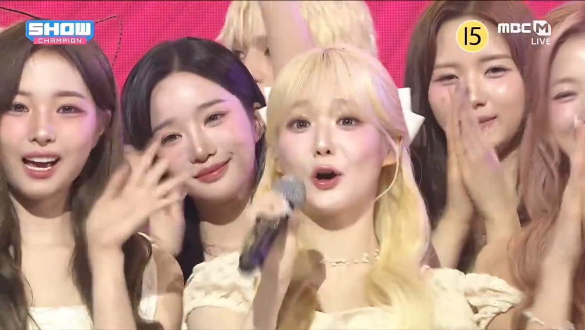 🏆 Congratulations to tripleS (tripleS official) for winning 1st place with “깨어 (Are You Alive)” and achieving their first Show Champion trophy! 🎊 #AreYouAlive2ndWin #tripleS4thWin #tripleS #트리플에스 #トリプルS #トリプルエス (250521)